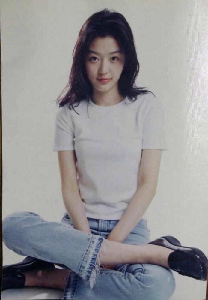 37岁全智贤生娃算啥 伊能静42岁生二胎 刘若英45岁生子-腾讯网