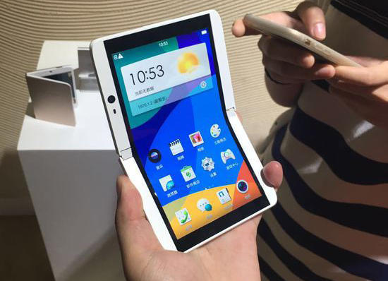 OPPO折叠手机专利曝光 铰链+柔性屏