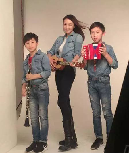 她和范冰冰同演青楼名妓,签约琼瑶却被雪藏,4