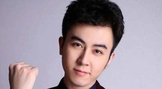 蛇哥自证现场现"大咖"网友:这么皮,是马老师吗?