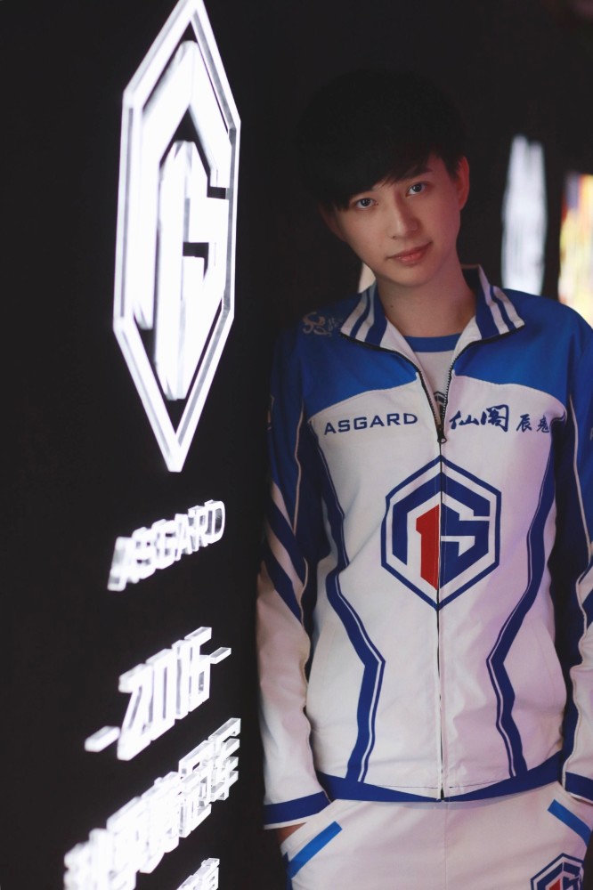 专访辰鬼仙阁不解散转型退役多重身份带战队继续闯