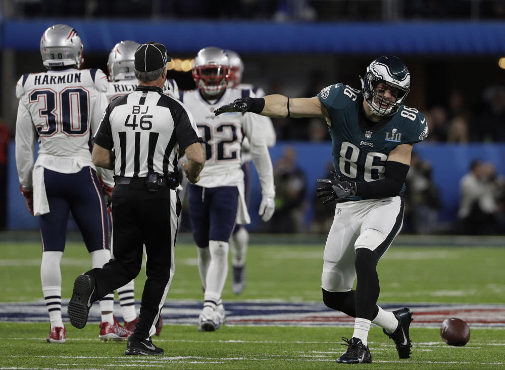 队史第一冠费城老鹰4133击败爱国者夺隆巴迪杯