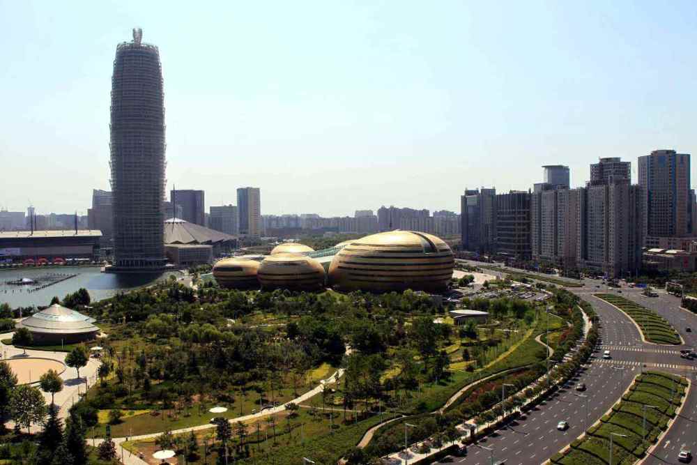 微信城市gdp_中国13个城市GDP超万亿 占全国经济总量1 4还多