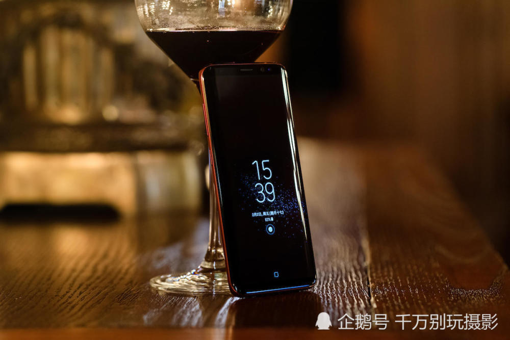 初見galaxy s8勃艮第紅:除了驚豔還是驚豔