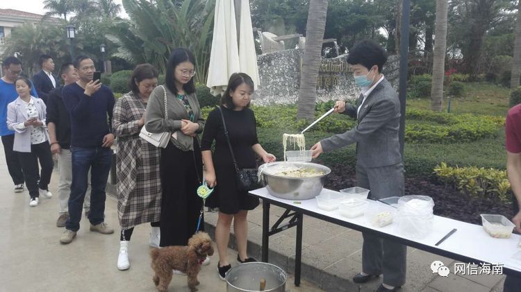 海口加大对滞留旅客应急物质投放量全面保障 回家路 腾讯网
