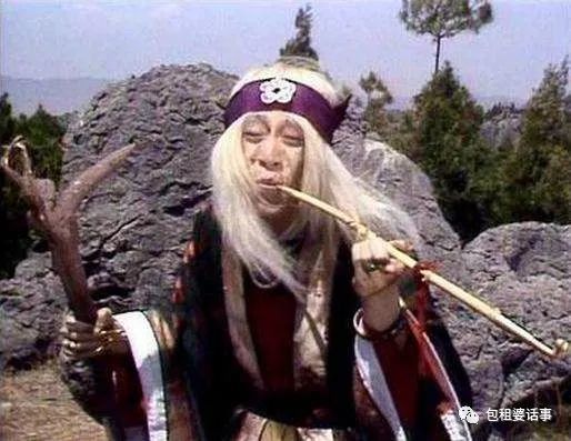 谢娜赵丽颖撞衫姐妹情比金坚,受伤的总是何炅