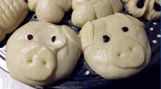 实拍河南农村老农民做花式馒头,掀开锅真美,看后直流口水!