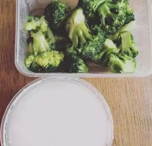 林心如大晒减肥餐,网友:这吃的也太少了