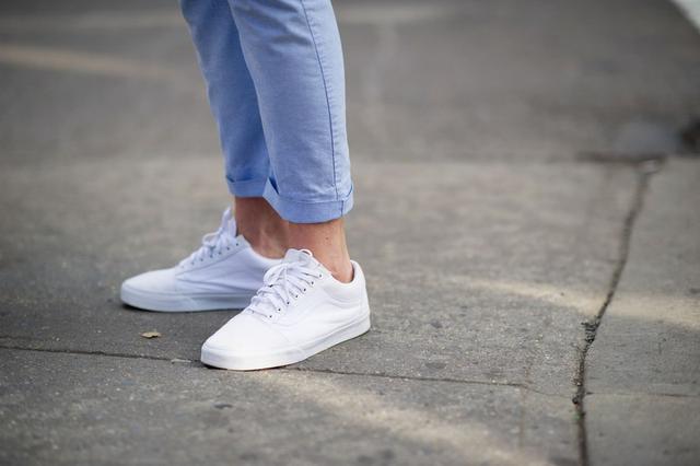 莫要过早露脚踝 乍暖还寒谨防"开春病"