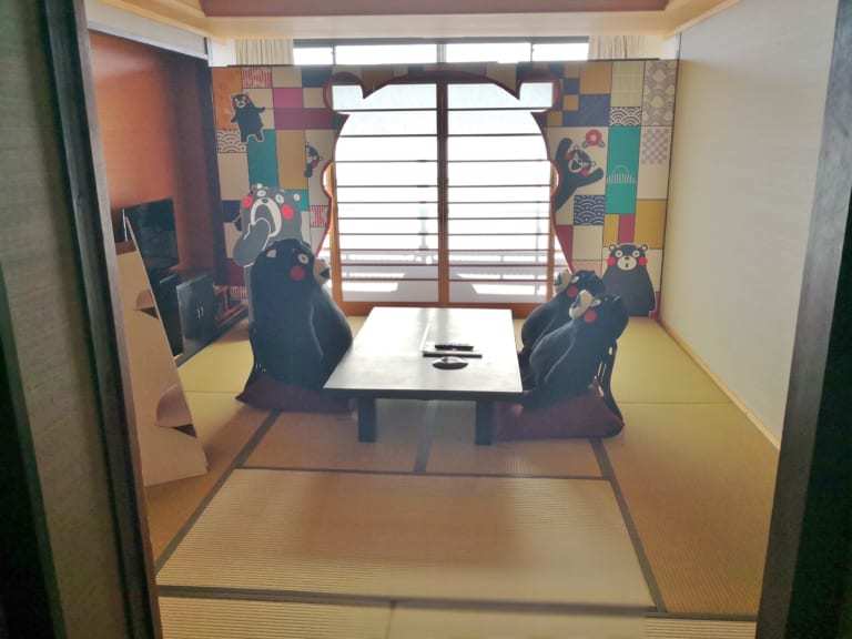 满屋都是熊本熊！阿苏市主题房开张