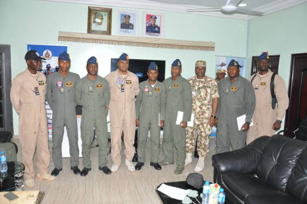 尼日利亚空军买家秀 中国造"彩虹-3a"无人机顶呱呱