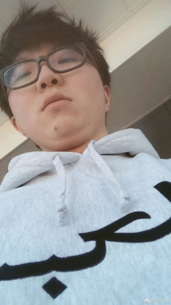 《明日之子》小哥哥出道半年,谁发展的最好