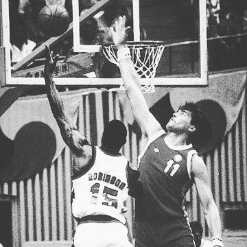 走进俄罗斯最牛体育馆 前苏联篮球因一人而辉