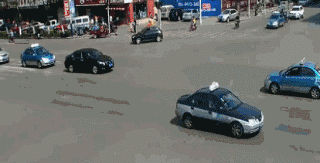 安全|开车谨防“鬼探头”，蜀黍教你如何避开！