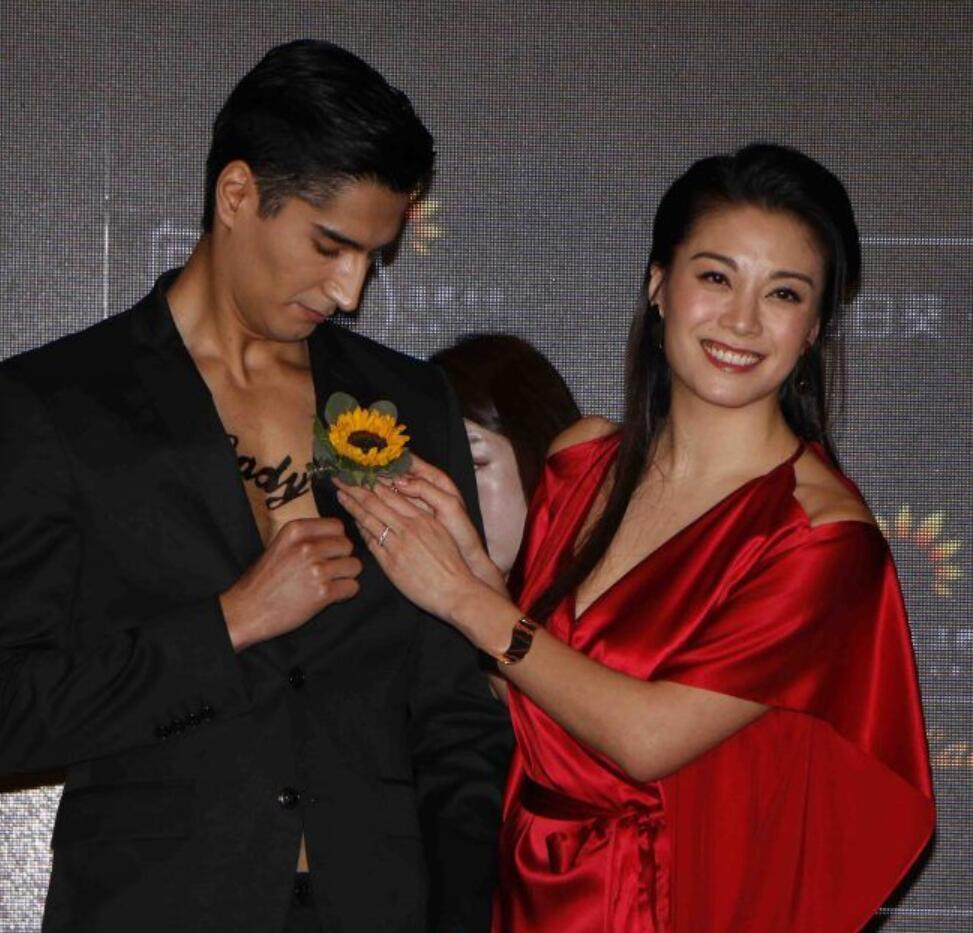 刘恺威初恋首承认与富二代新恋情:已交往数月