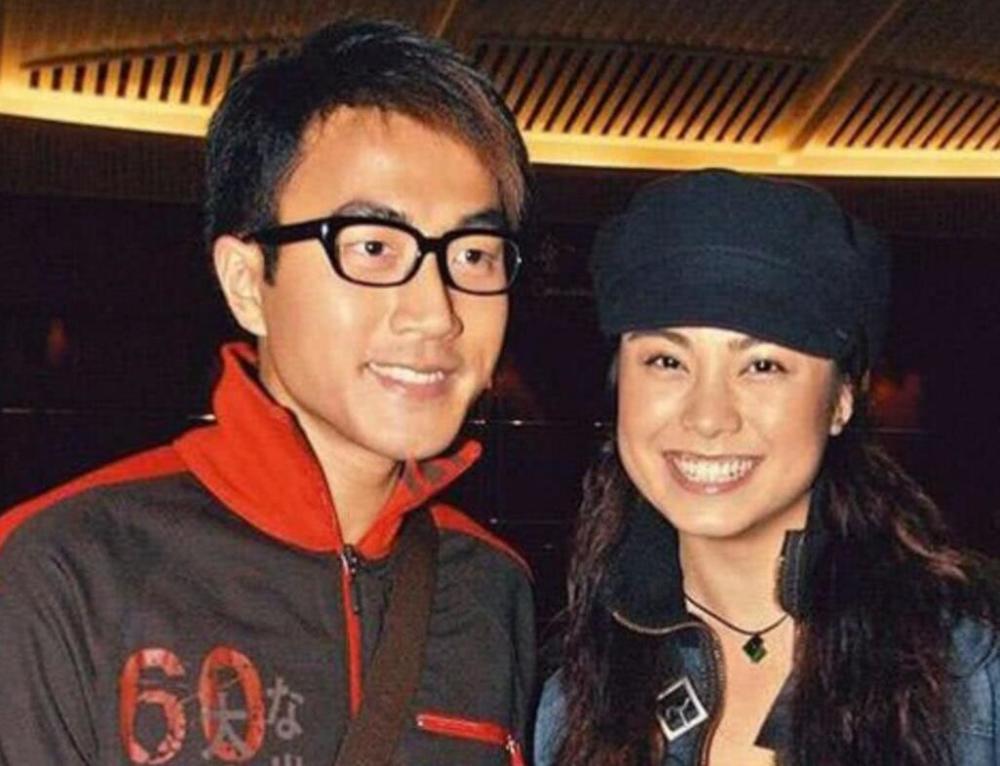 刘恺威初恋首承认与富二代新恋情:已交往数月