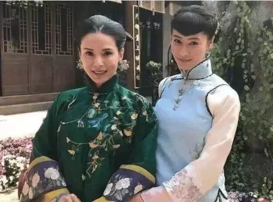 她12岁就想自杀,被人无情抛弃,51岁无婚无子,是