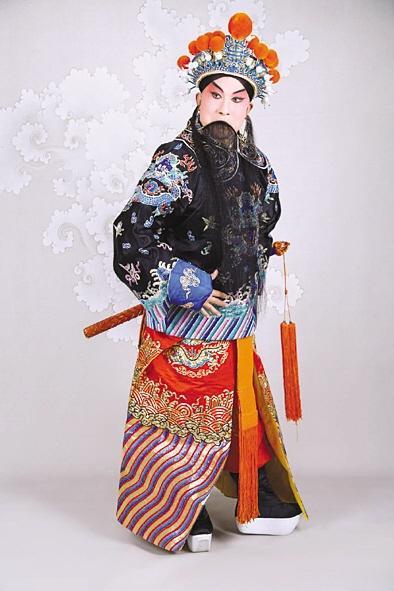 南阳老人从艺65年 市委宣传部为他颁"艺术成就奖"-腾讯网