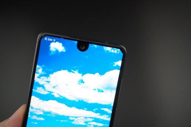 夏普全面屏新机s3 mini悄然发布:人脸解锁 6gb运存