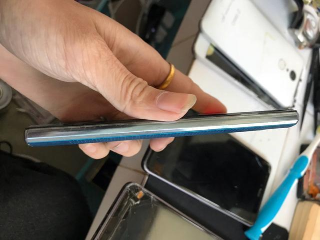 最便宜的全面屏手机,99元入手夏普403sh