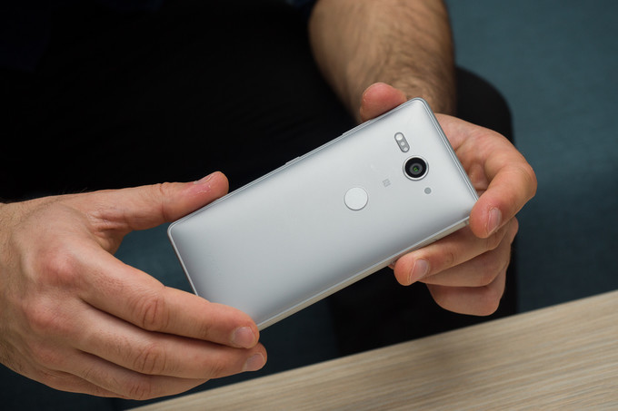 索尼xperiaxz2compact评测续航相当出色