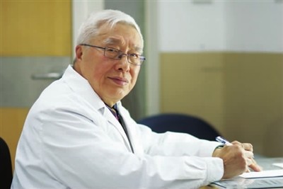 北京中医院皮肤科教授朱学骏