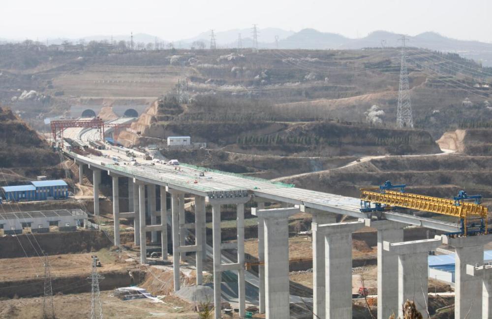 连霍高速宝鸡过境线年内建成通车全长246公里