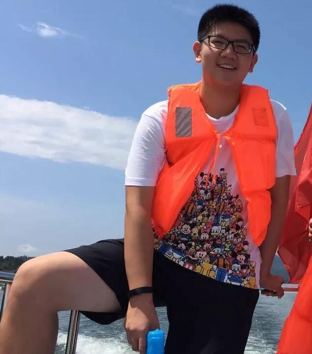 为追"女神" 福建200斤小伙怒瘦90斤变"男神"-腾讯网
