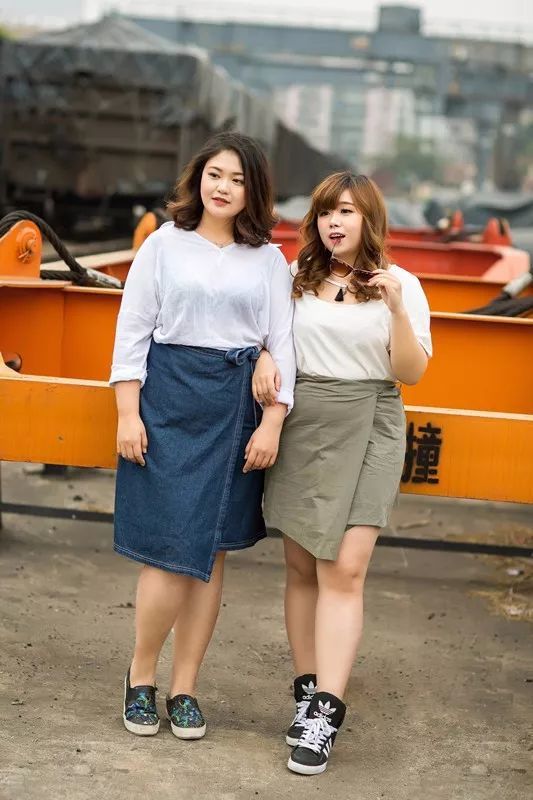 杭州某淘宝店百万年薪招大码模特 但是提了10