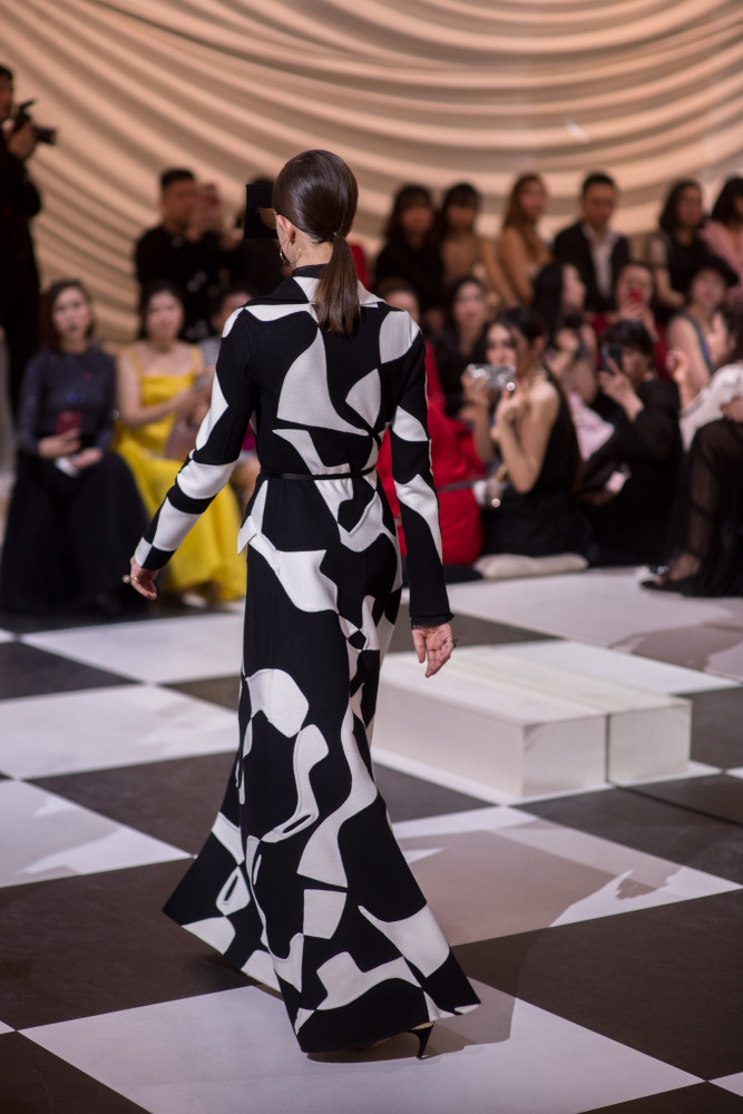 dior2018春夏高级订制时隔70年的女性主义对话