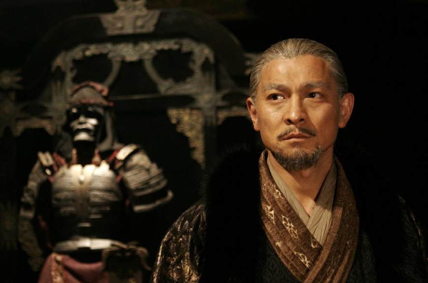 《雪中悍刀行》北凉王徐骁为什么能让天下侧目?只是因为一个女人!