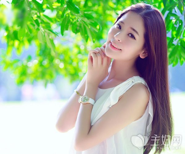 耳鬓什么什么成语_成语故事图片(2)