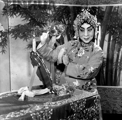 (一)由清代花部乱弹到戏曲《梵王宫》