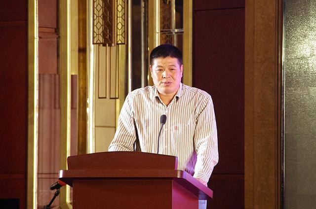 中共河北省委统战部党外知识分子处处长史宝强.