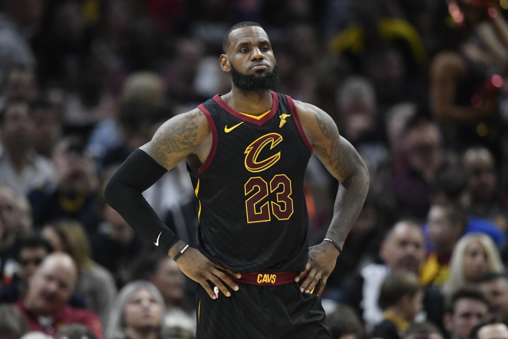 暂时关掉社交媒体的詹姆斯不知道外界对他的调侃,他只相信自己的实力