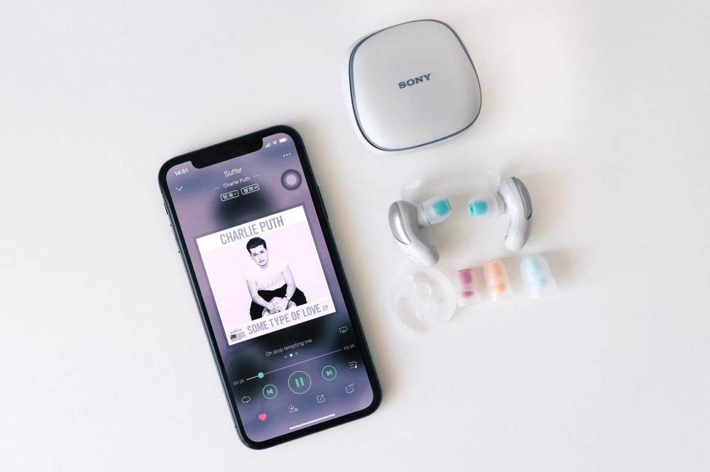 运动新体验 索尼WF-SP700N无线防水降噪耳机