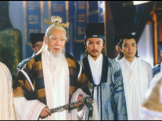 《倚天屠龙记》:武当七侠里,最懦弱的其实是张五侠