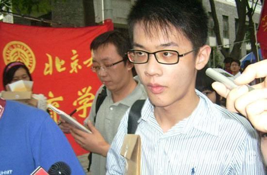 李敖逝世一月遗嘱首公开,女儿李文分得遗产不