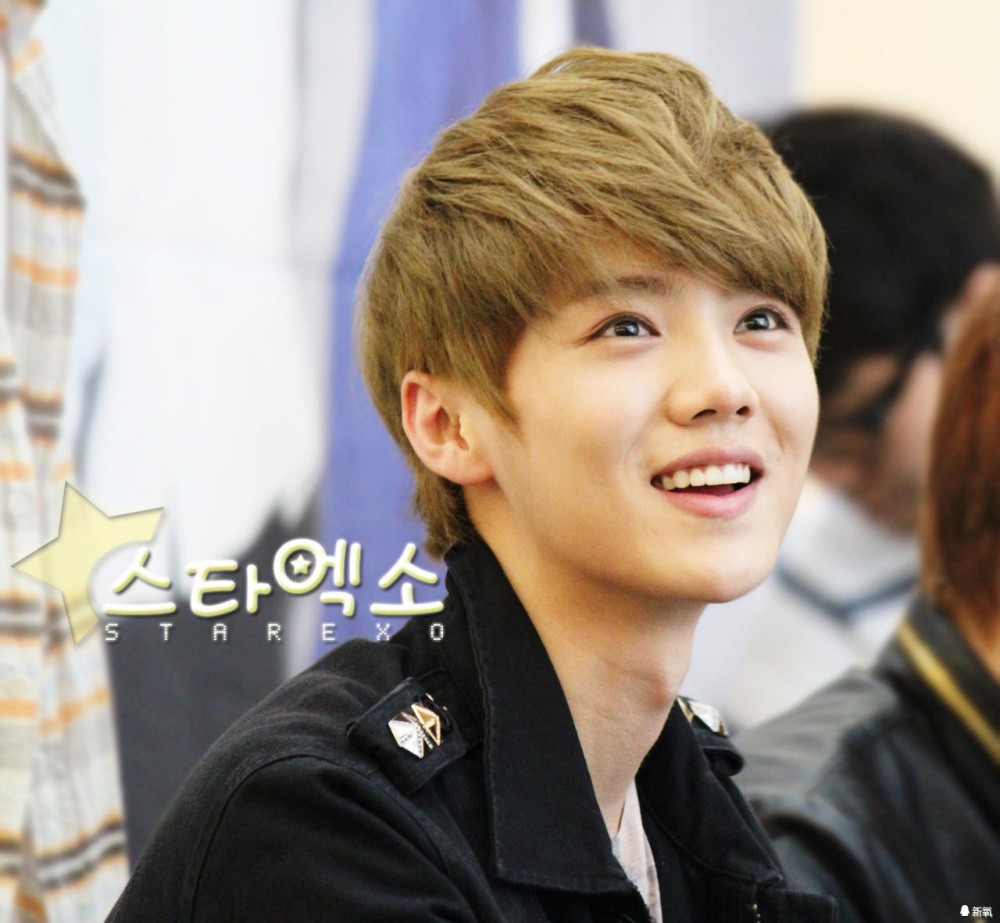 鹿晗的脸是怎么一步步垮掉的?