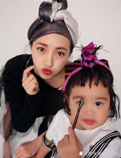 生活在这样的家庭,难怪包文婧被吐槽抠门,不会