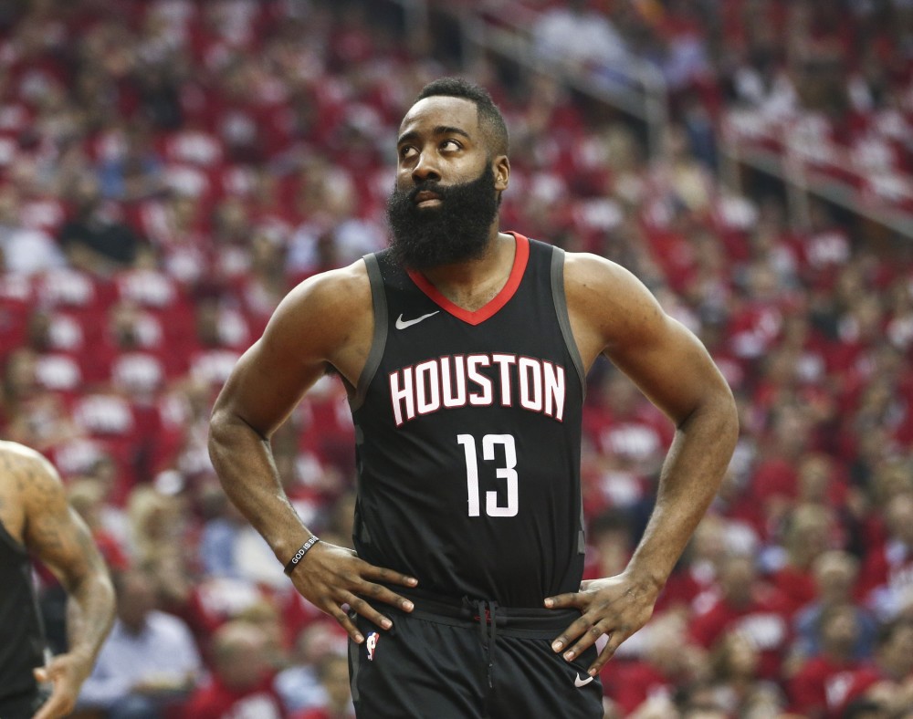 数据帝:米切尔比肩三大巨星 一人让火箭9投1中