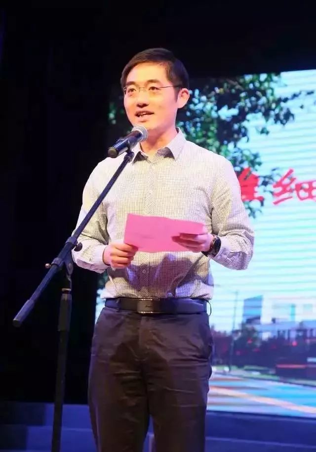 东海县领导徐冰致辞