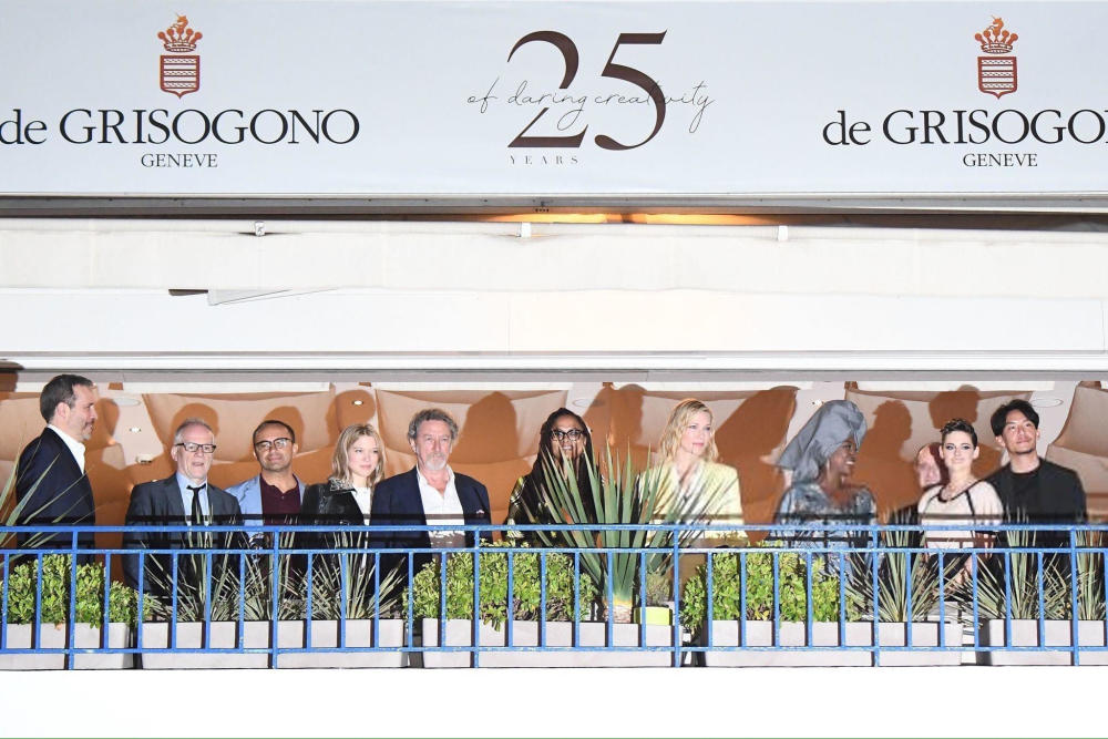 戛纳电影节成18线明星红毯秀场,组委会到底安