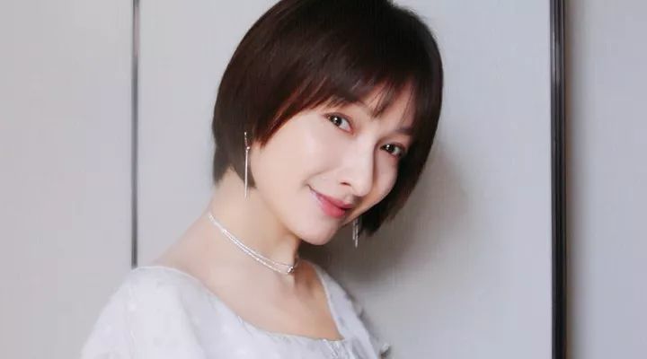 吴昕的肌肉腿不见了!小粗腿的都能减掉的泡