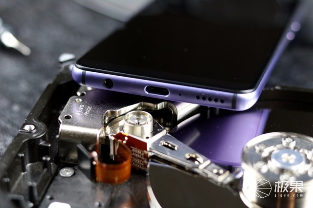 努比亚Z18mini体验:外观喜人配置高,不愧为撩人