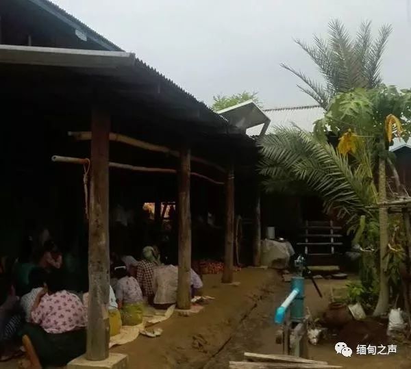 一尸两命 缅甸一孕妇做饭时惨死家中