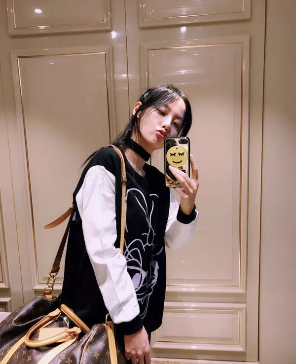 张嘉倪都怀二胎了,她是什么时候结婚的?