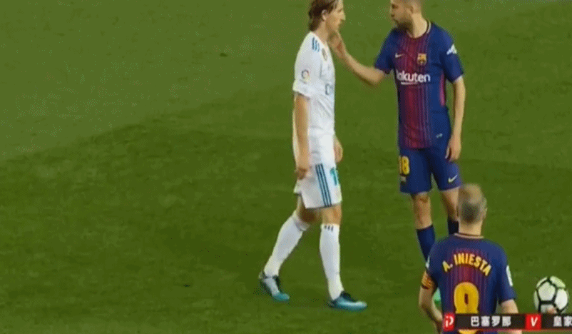 阿尔巴锁喉莫德里奇梅西飞铲拉莫斯染黄贝尔背后飞踹乌姆蒂蒂小腿