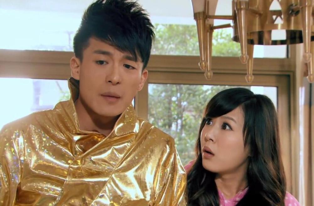 回归《爱情公寓》吕子乔惊现葛优瘫,陈美嘉跷