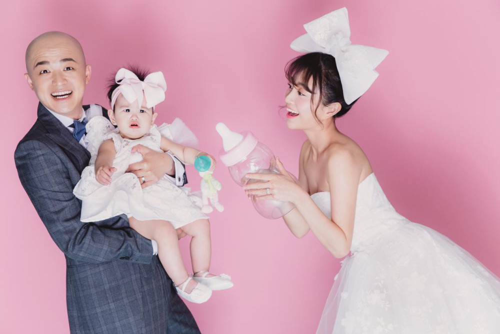 包文婧的婚纱_包文婧的女儿